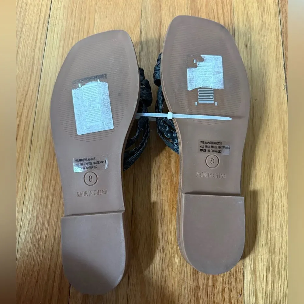 N/A lightly cushioned